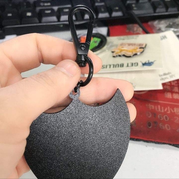 Dom perignon champagne Moët keychain - Picture 8 of 8